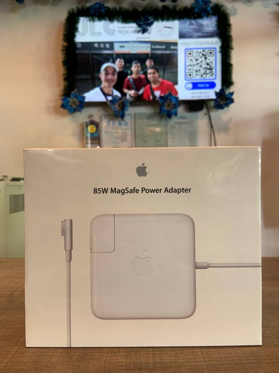 APPLE 85W MagSafe Power Adapter